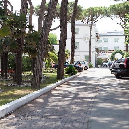 Residence Marina Lido di Jesolo Kültér fotó
